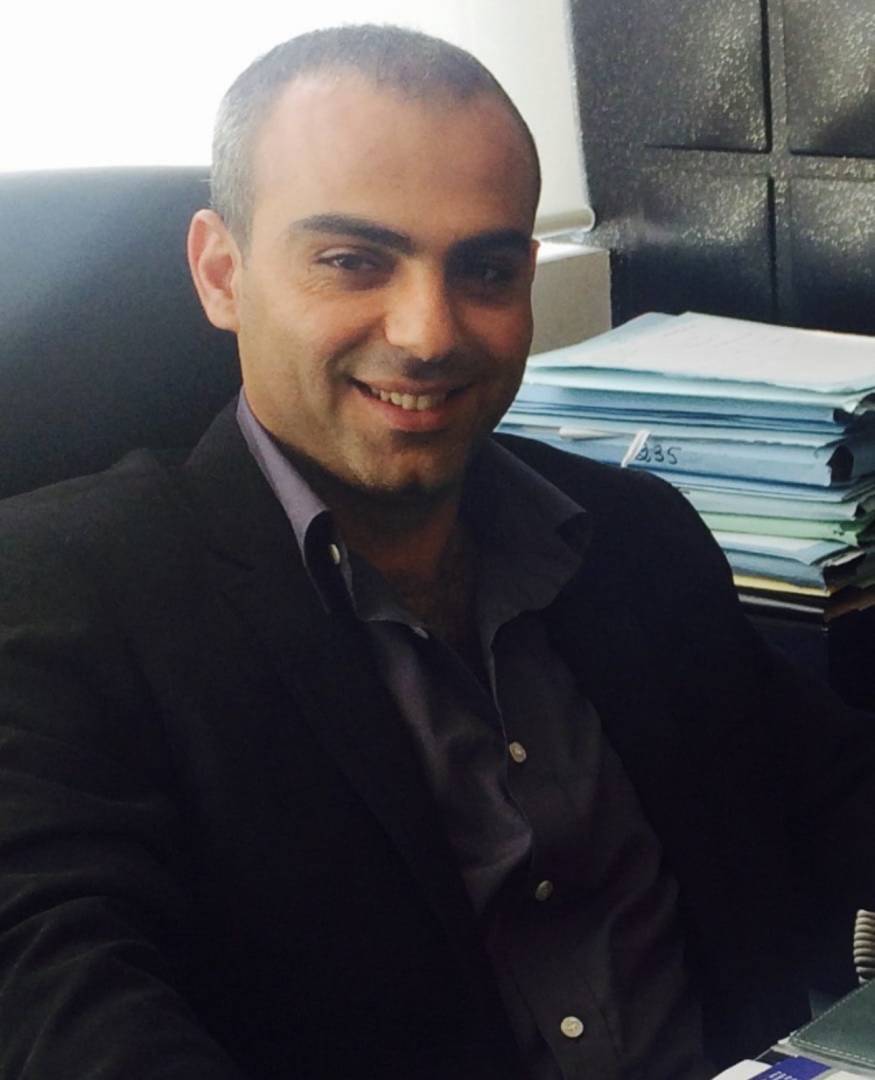 بين الإرث والعجز ..سعد الحريري وإخفاق التحوّل من المظلومية إلى مشروع دولة ..