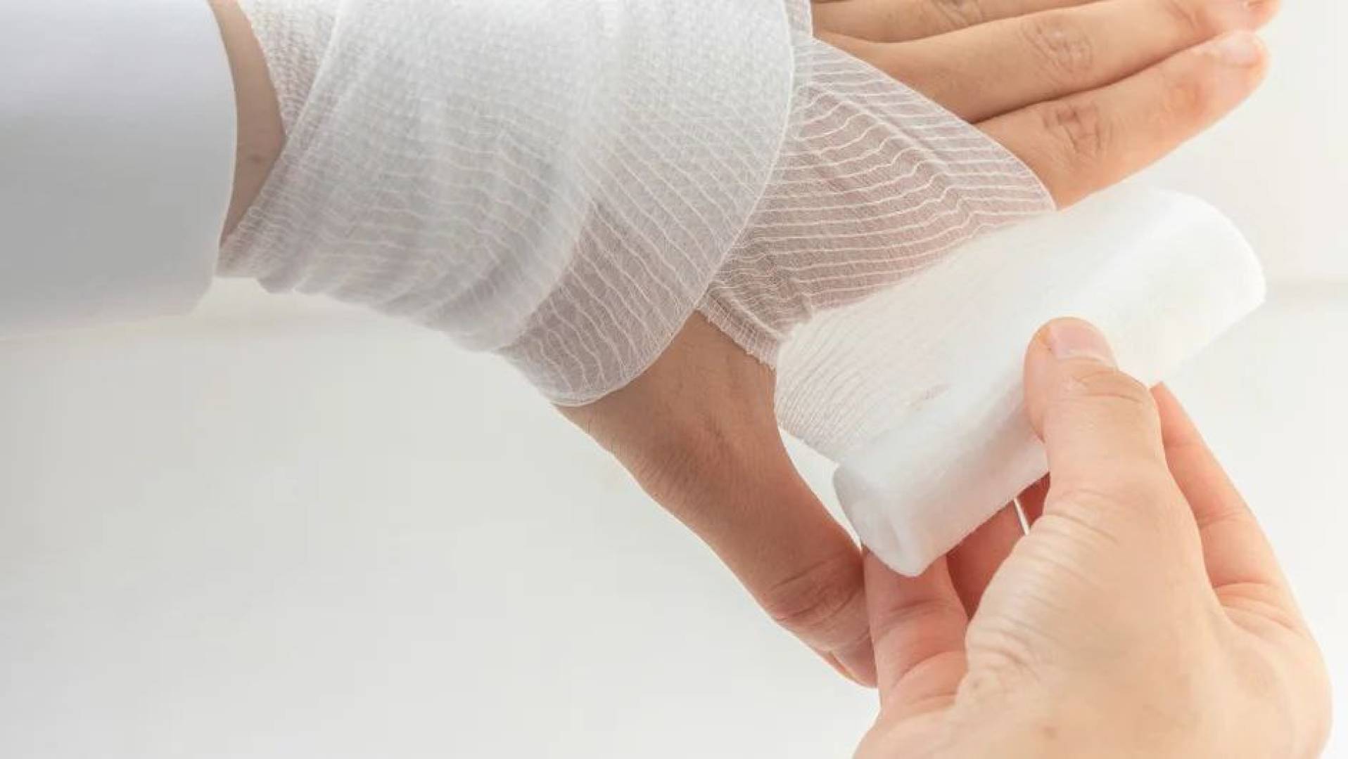 ابتكار جل طبيعي لوقف النزيف وقتل البكتيريا أقوى من بعض المضادات الحيوية