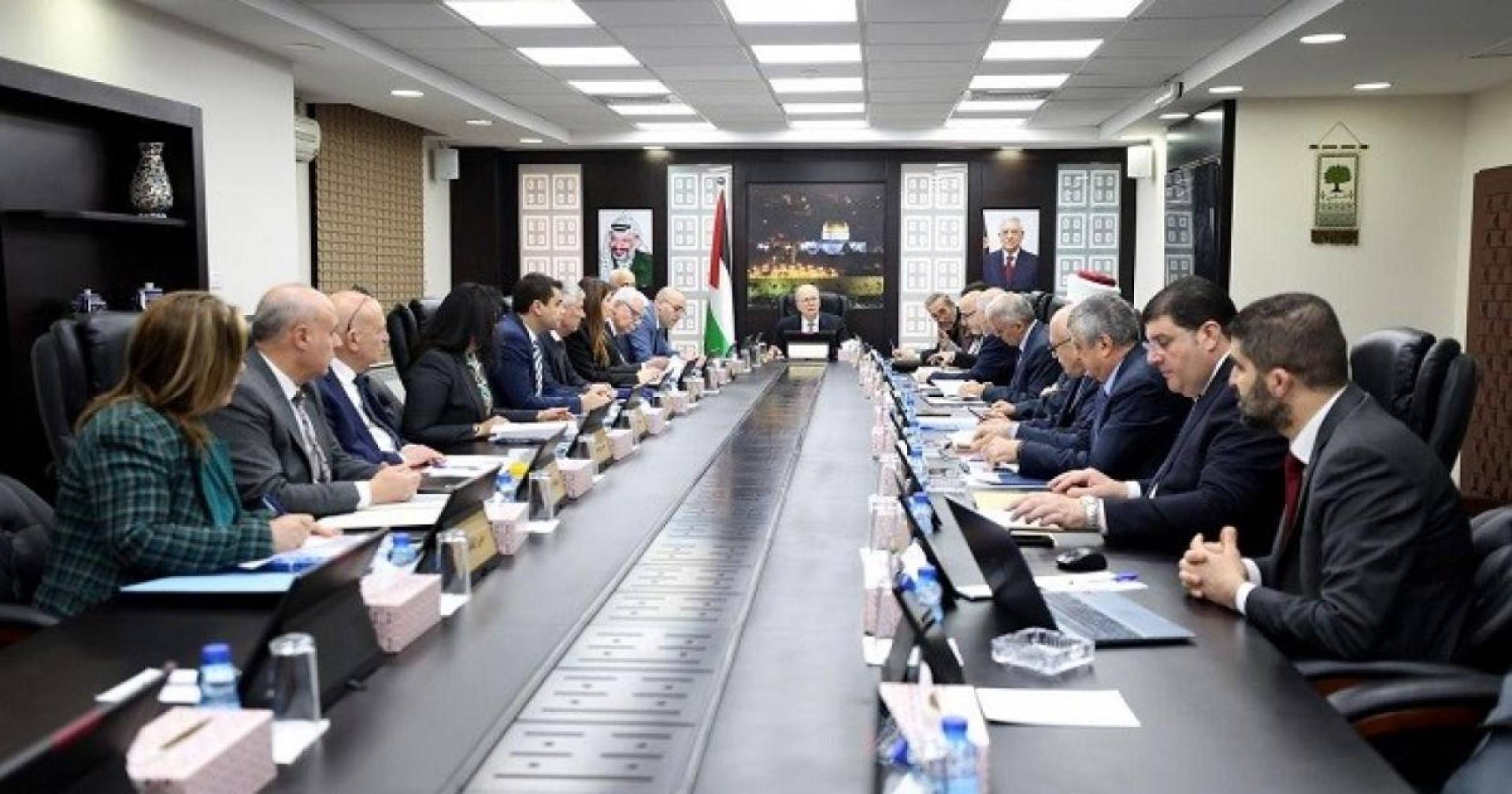 الحكومة الفلسطينية تصدر مجموعة من القرارات الجديدة