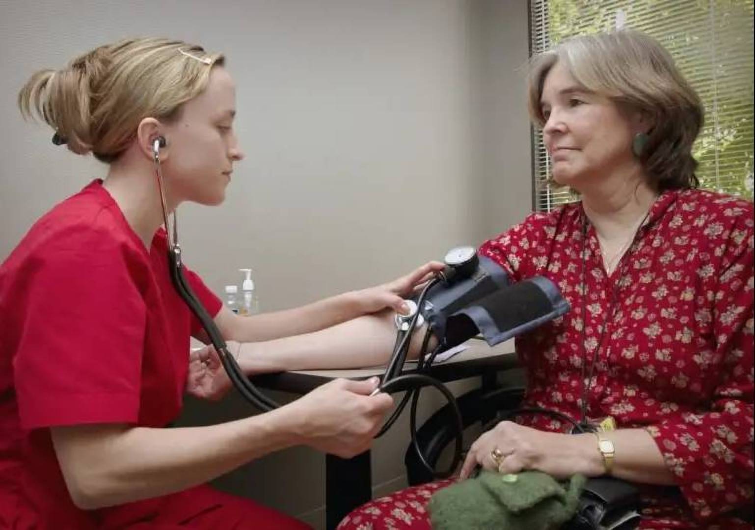 هرمون الإستروجين يحمي النساء من ارتفاع ضغط الدم