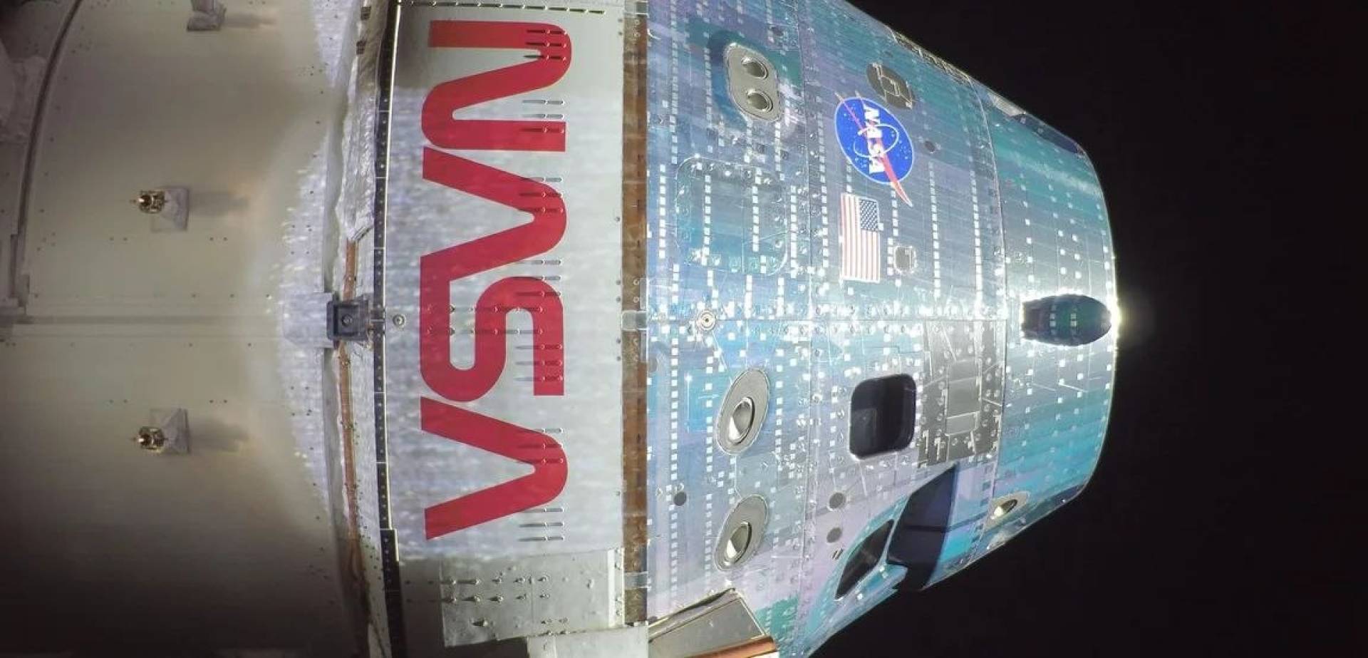 مهمة أرتميس2 تعود بسلام إلى الأرض