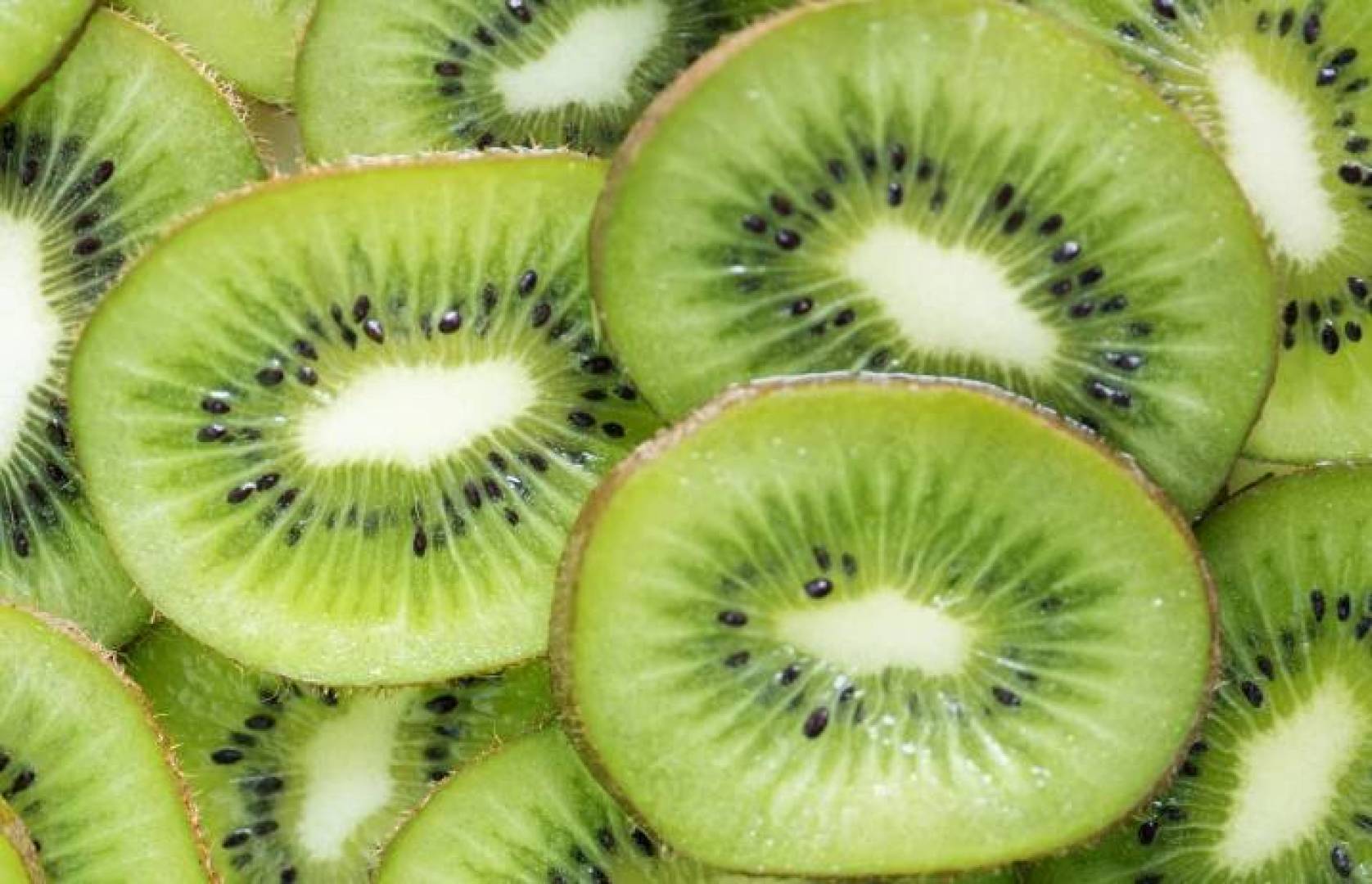فوائد الكيوي الغذائية والصحية