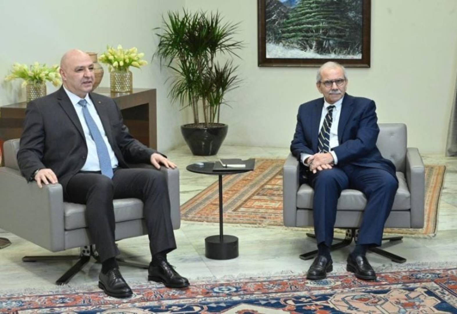 *وإضرطي... حكى نواف...!*