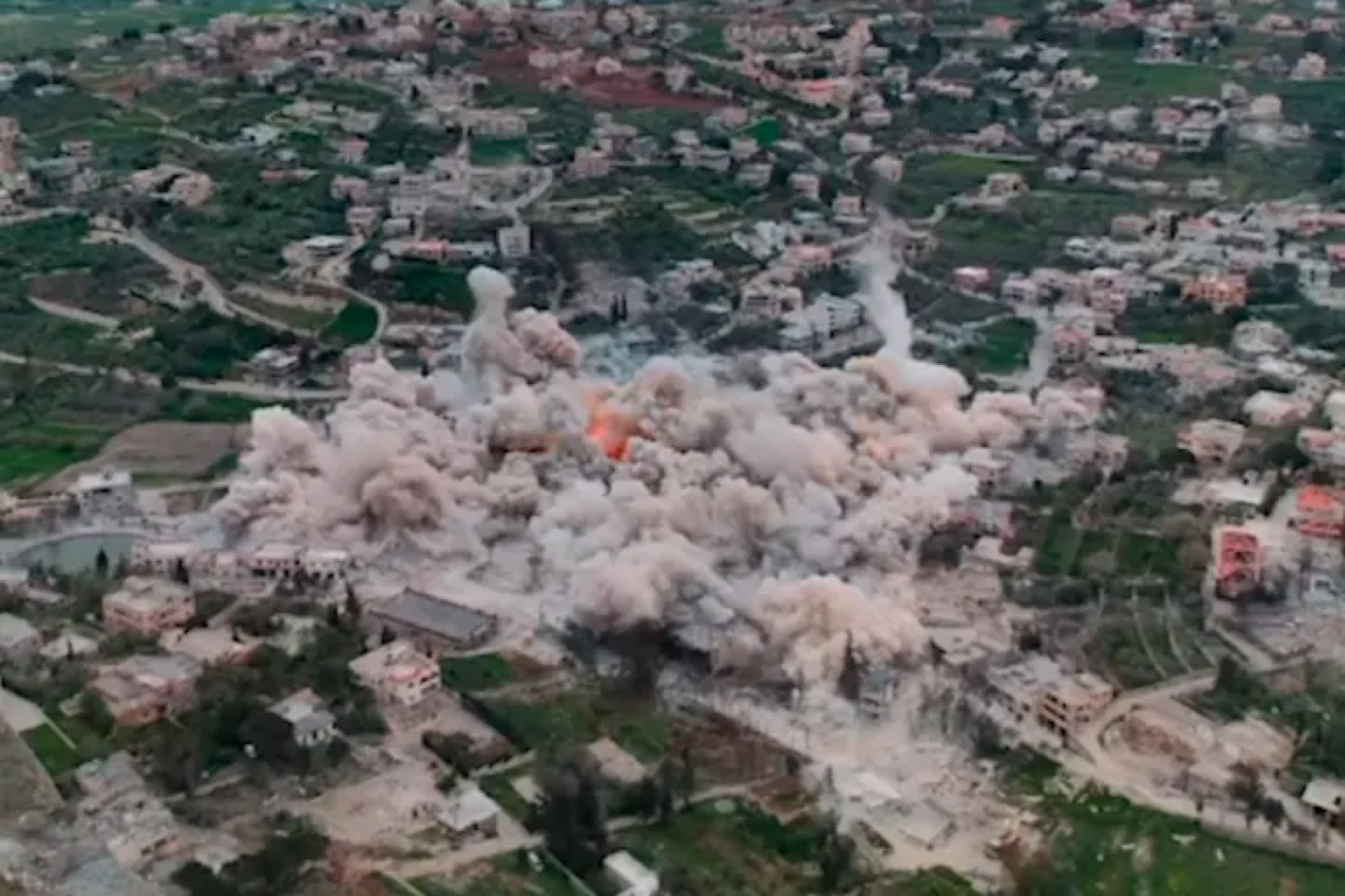 بينما ينسِف جيش الصهاينة قُراكم ومُدنكم: هل ابتلعت أرصفة الغرب ألسنتكم؟!, جيش الاحتلال وثّق نسفه عشرات المنازل خلال دقيقة واحدة