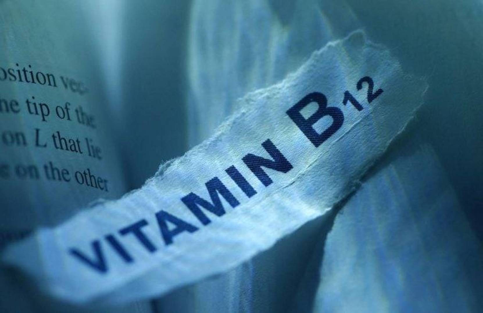 العلاقة المعقدة بين فيتامين B12 وخطر الإصابة بالسرطان