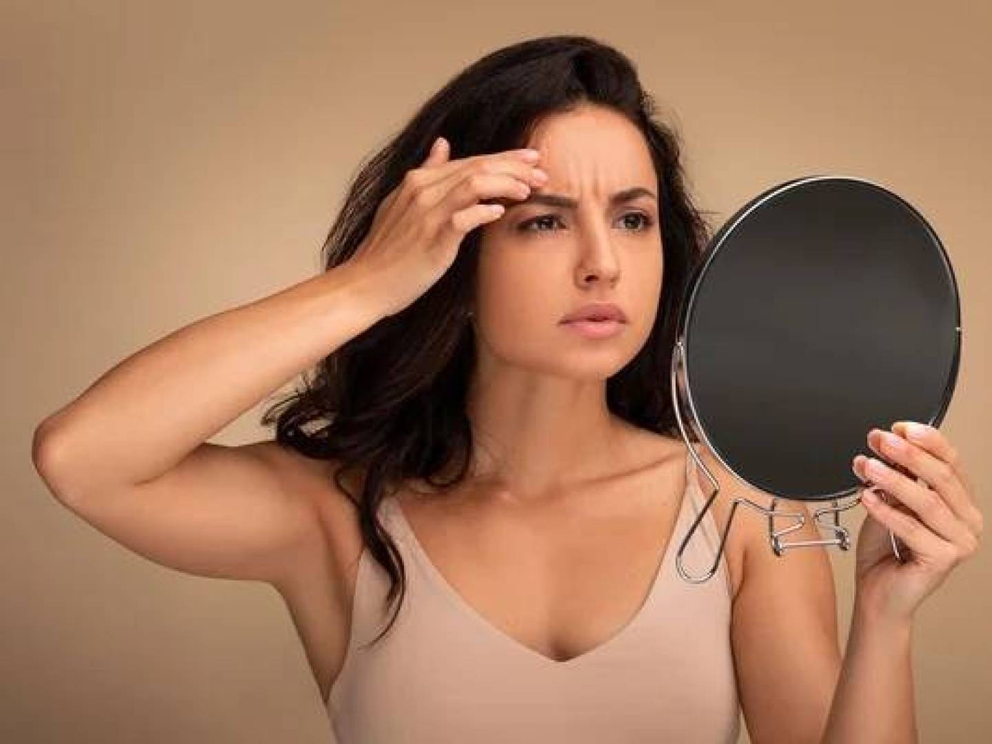 علامات على الوجه تكشف ارتفاع الكوليسترول