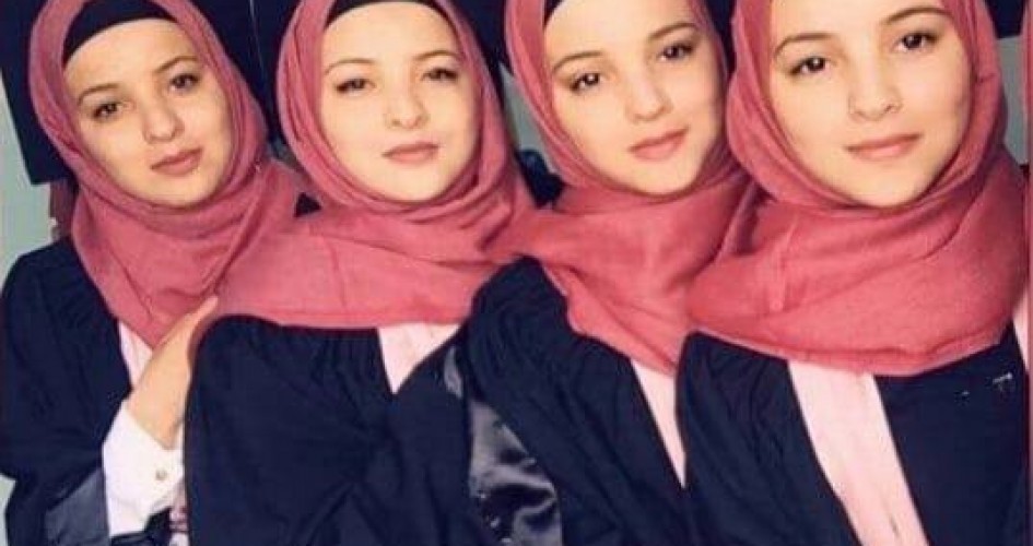 غزة: في نتاائج الثانوية العامة 4 توائم يتفوقن بمعدلات عالية