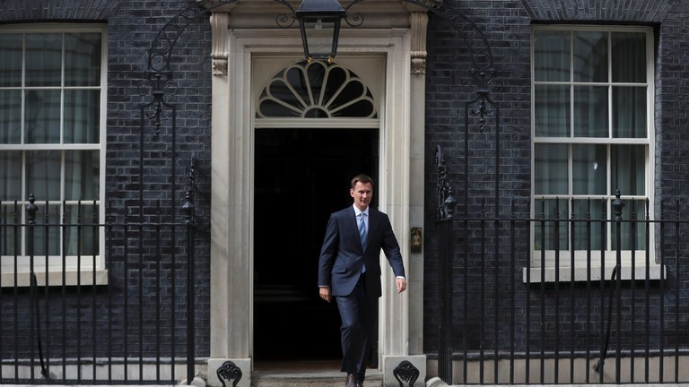 بريطانيا تخطط لاستهداف النظام الإيراني بعقوبات بعد حادثة ناقلة النفط