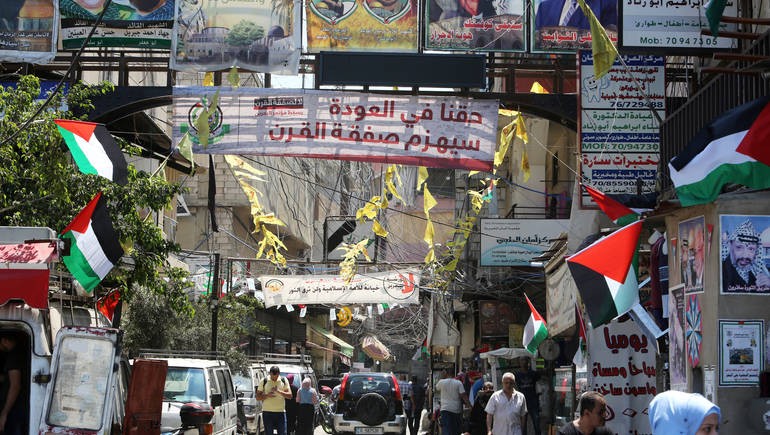 مقالان مهمان عن الفلسطينيين في لبنان, ما بين طلال سلمان ود. مصطفى اللداوي