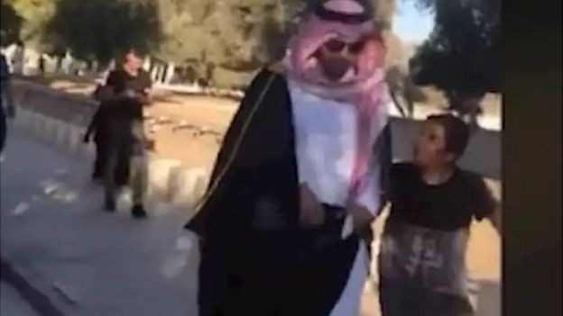 سحب جنسية المغرد السعودي ونفي فاين تكمن الحقيقة؟