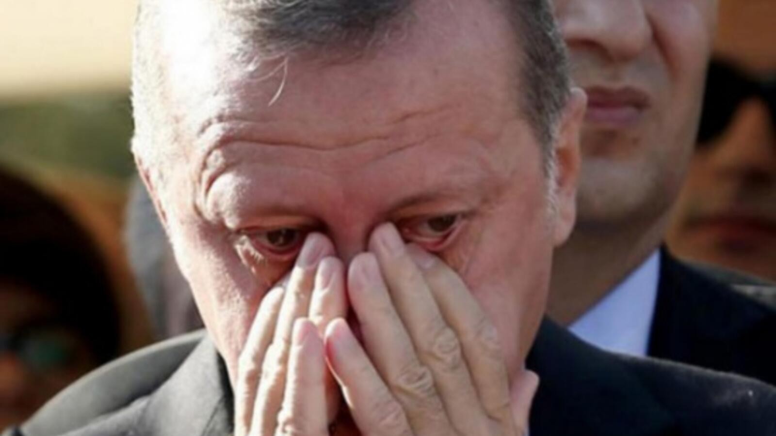 أردوغان يصارع سكرات الموت, بارت تجارته بالدين وانفضح أمره, فيديو نادر
