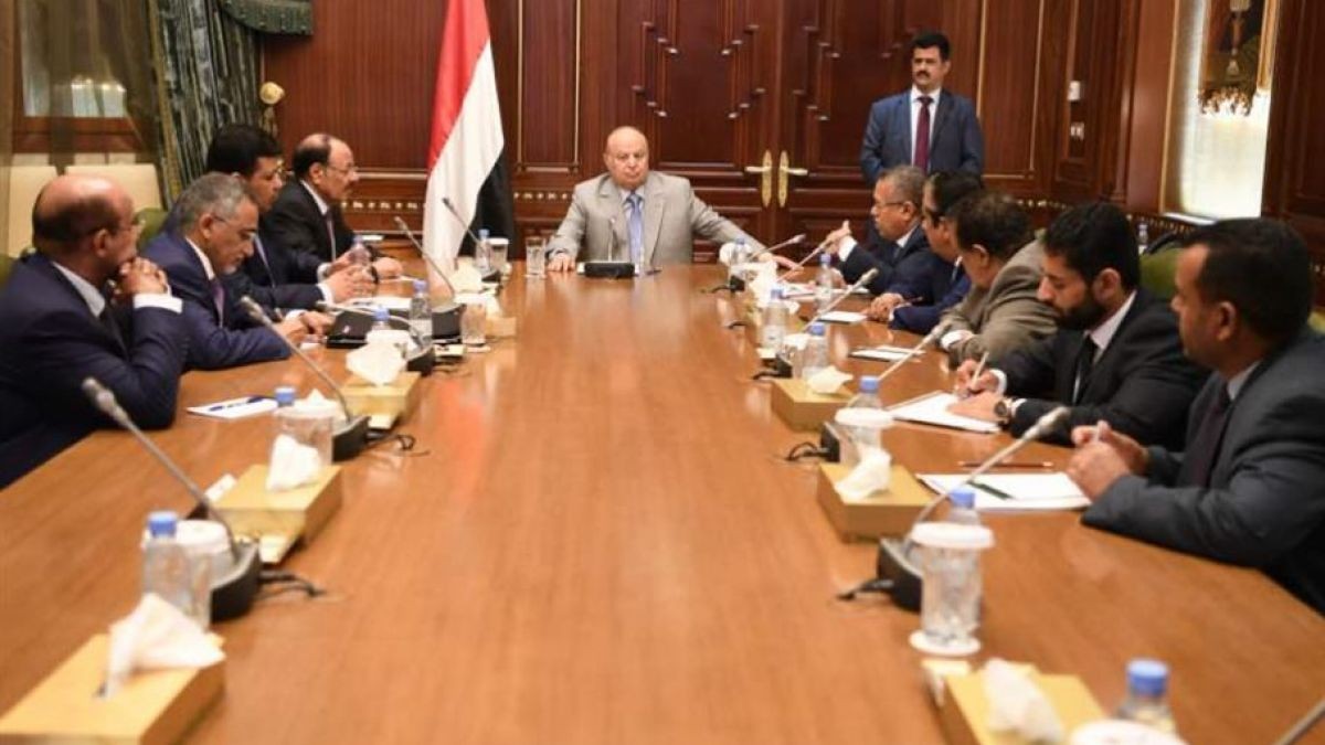 وزراء حكومة هادي المستقيل يندبون حظهم ويهاجمون الامارات