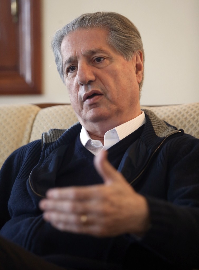 امين الجميل, اسرائيل أمدتنا بالسلاح والمحروقات والغذاء, فيديو