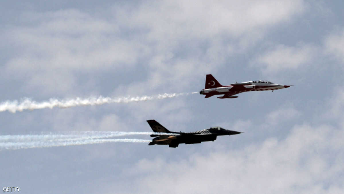 بعد الإتفاق الأمريكي التركي...5 شهداء  بغارة تركية في رأس العين