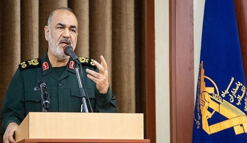 قائد الحرس الثوري: خيارات امريكا قد فشلت وأصدقائها لا يثقون بها