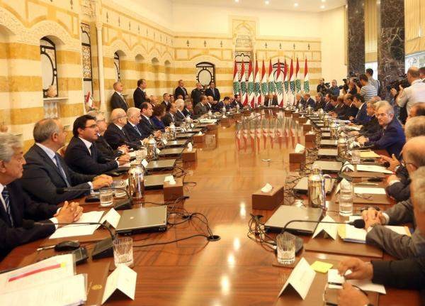 نقاط إجتماع بعبدا المصرفي التي طمأنت الشارع اللبناني اليوم السبت