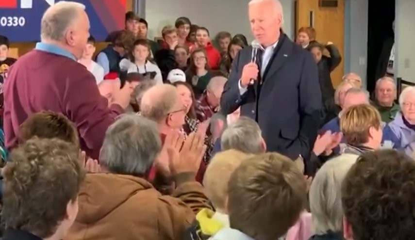 سبب غضب المرشح الامريكي المحتمل بعدما سئل عن عمل إبنه