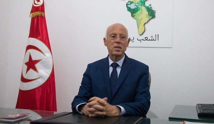 الرئيس التونسي يحدد في خطاب من هم أعداء تونس
