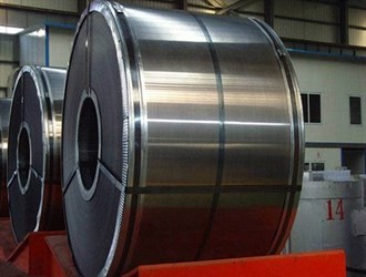 ايران تكسر الحظر الأمريكي وتبدأ بالتصدير