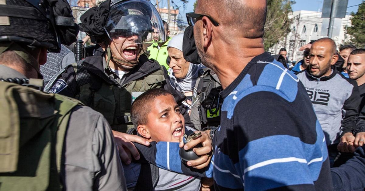 صحيفة هاريتس العبرية: جرائم الكراهية تجاه الفلسطينيين أصبحت أكثر وضوحاً في عام 2019