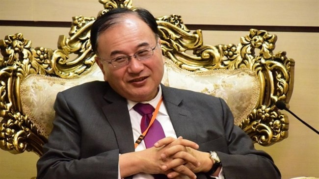 السفير الياباني يقول بأن الشركات اليابانية متفائلة بشأن مستقبل الإقتصاد الإيراني