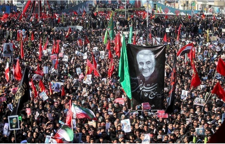 استشهاد أكثر من 35 شخصًا على الأقل في تدافع على جنازة سليماني في إيران