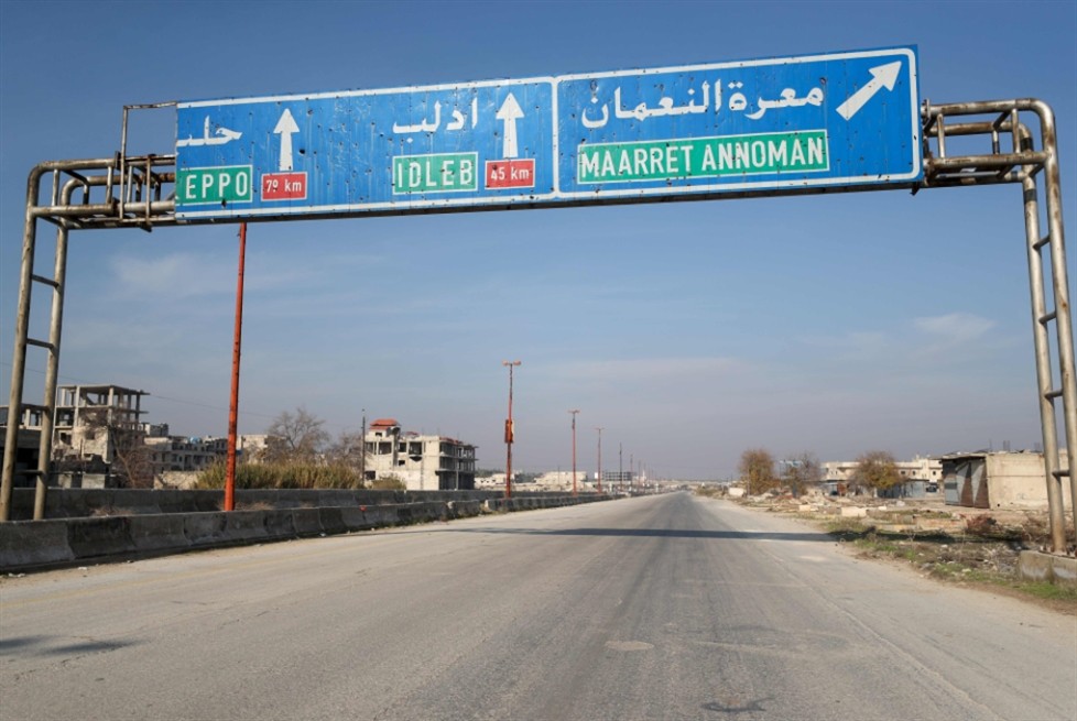 الجيش السوري يتجه لاستعادة معرة النعمان والاشراف على طريق حلب دمشق نارياً