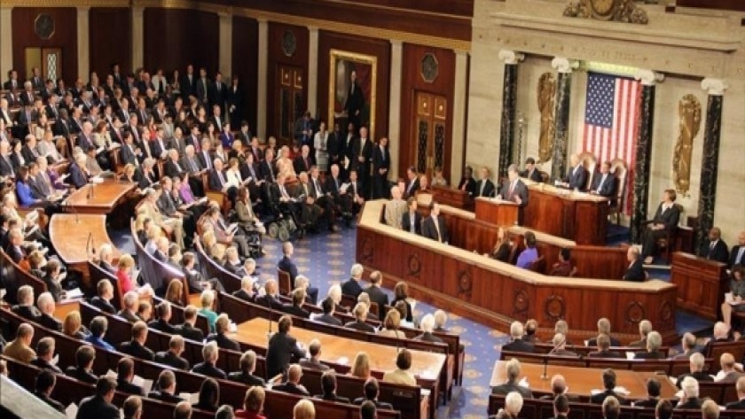 بعد اغتيال قاسم سليماني,البرلمان الأمريكي يحد من صلاحيات  ترامب بشن الحرب