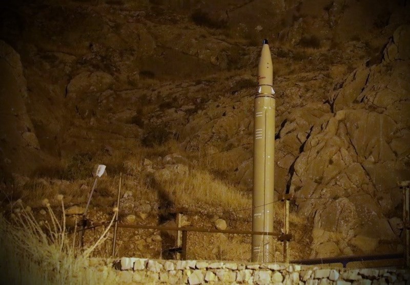 استخدام صواريخ 