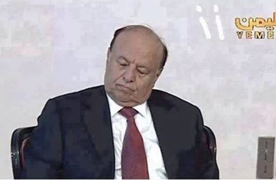 السعودية تضيق ذرعاً بهادي ووزرائه فترفض منح بعضهم إقامات..