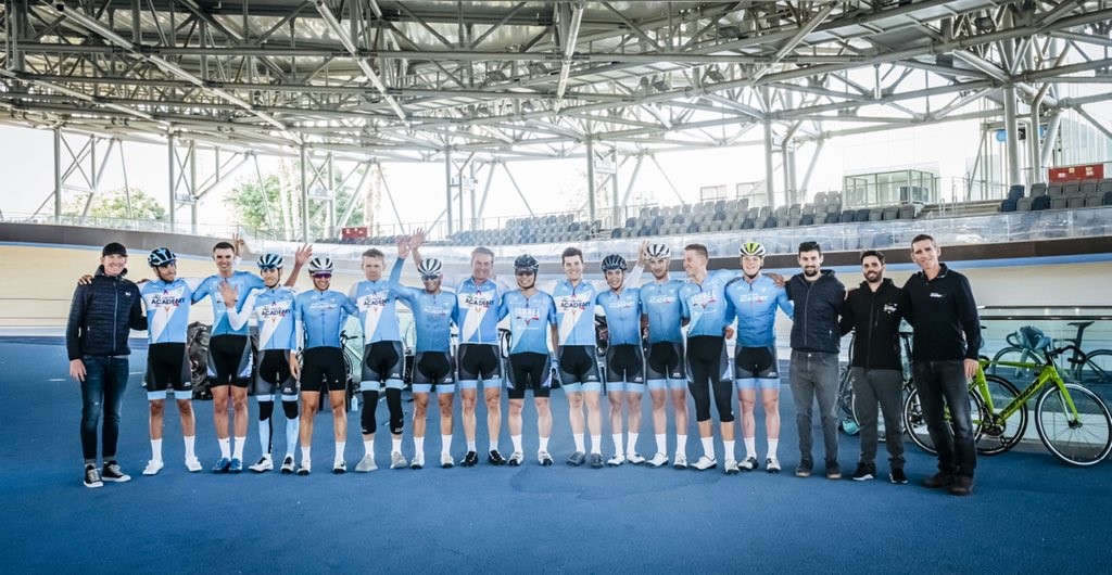 بطل المغرب بالدراجات يلتحق بنادي 