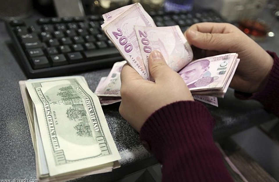 بعد معارك أردوغان العبثية في سوريا, المركزي التركي يفقد 30% من احتياطييه بالدولار