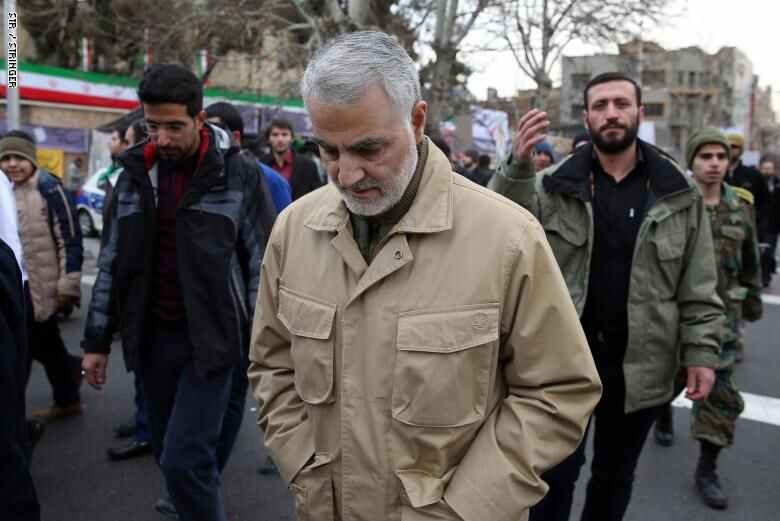 فيديو نادر لاتفوت مشاهدة وصية الشهيد قاسم سليماني للمقاتلين في حلب