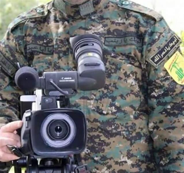فرسان الكاميرا بزمن الحرب, مصور يمني يصور لقطة رعب ولم ترتجف يده, فيديو