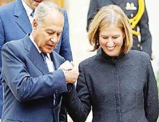 بإمائة من مُشغليه, أحمد ابو الغيط يطالب بوقف إطلاق النار في ادلب