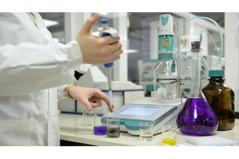 ترامب يدفع الملايين للاستحواذ على لقاح ألماني منتظر لعلاج 