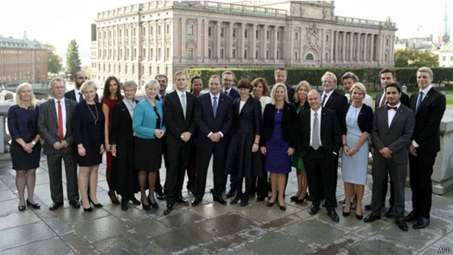 حكومة السويد أدرى بشعبها.. ستوكهولم ترفض عزل السكان وتختار العكس !!