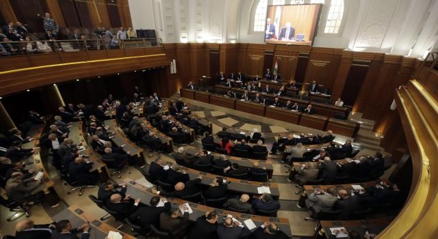 لصوص لبنان يشهرون سلاح الحرب الاسرائيلية بوجه المقاومة,العهد ودياب وتواطوء البرلمان. مُدان..