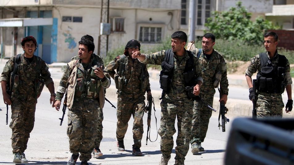 روسيا تفض اشتباكاً بين 