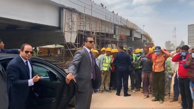 فيديو ..شاهد ردة فعل الرئيس المصري عبد الفتاح السيسي الغاضبة على ضباطه