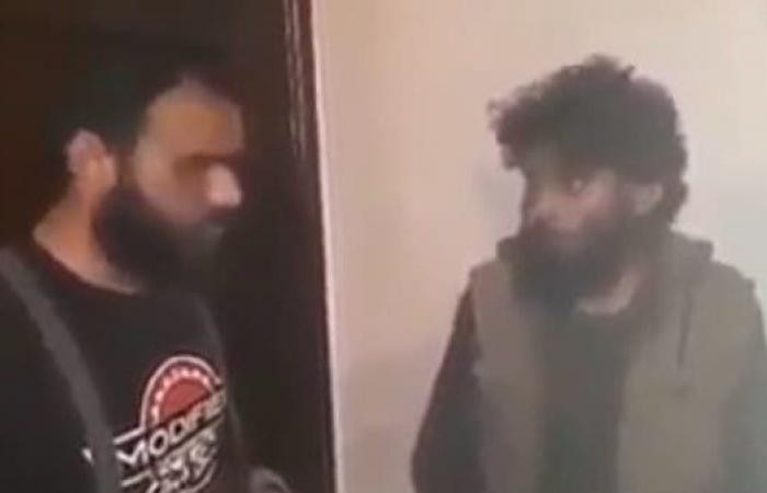 فيديو ..شاهد اعترافات خطيرة لمرتزقة سوريين ألقي القبض عليهم في ليبيا