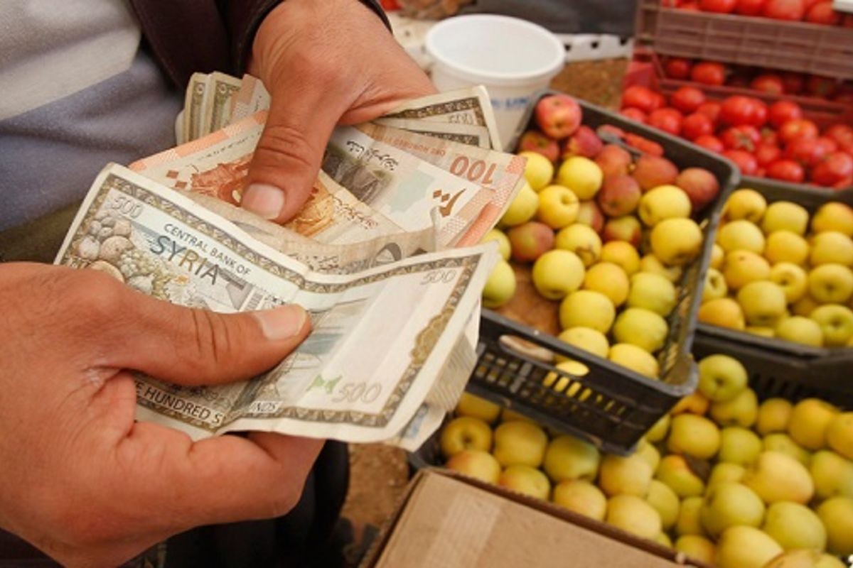 الأسد يقيل وزير التجارة الداخلية وحماية المستهلك