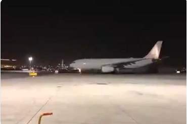 فيديو ..للمرة الأولى منذ احتلال فلسطين ..طائرة شحن إماراتية تهبط في إسرائيل