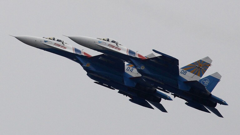 مقاتلات روسية تعترض طائرات تجسس أمريكية فوق البحر الأسود وتطردها خارج المنطقة