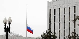 دبلوماسيون روس مهددون بالخطر...والسبب صحيفة نيويورك تايمز