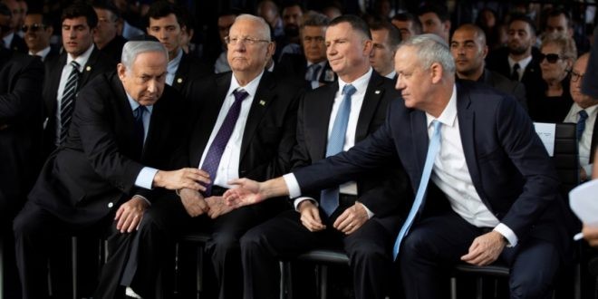 بالفيديو: نتنياهو يحرج غانتس أمام الكاميرات...والأخير ينفجر غضباً