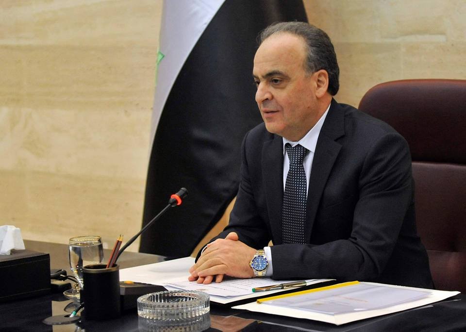 الرئيس الأسد يعفي رئيس الحكومة من منصبه