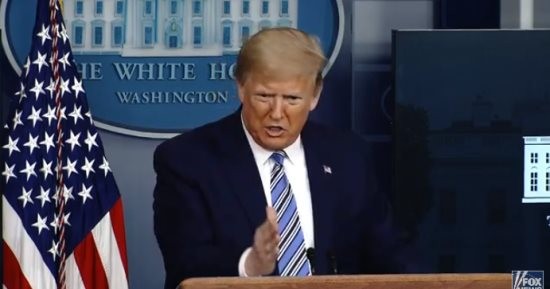 ترامب يهاجم أوباما مجددًا: ترك لنا جيشاً قديماً وانا جعلته عظيماً