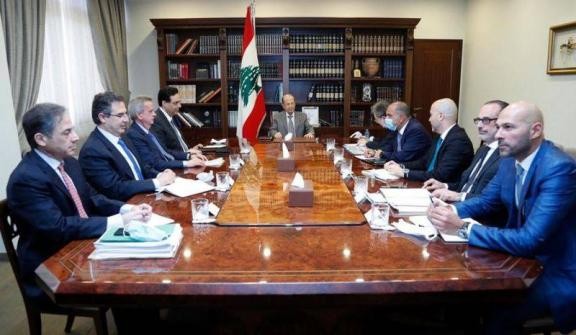 باختصار.. يا طالب الدبس من قفى النمس كفاك الله شر العسل، تغيير النهج وإخراج رموز الخيانة والفساد كفيل بإخراج لبنان من أزماته