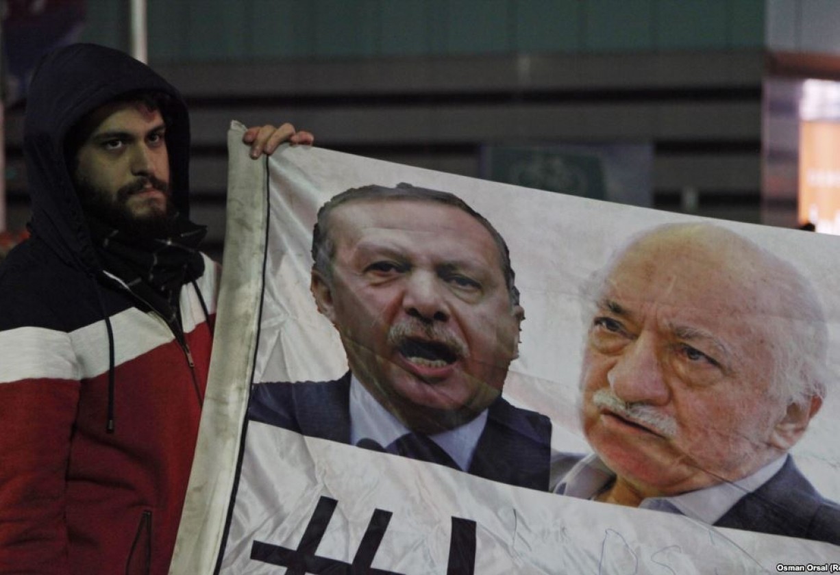 زلة لسان تفضح مؤامرة اردوغان وتقيل مسؤولا في حزب العدالة والتنمية